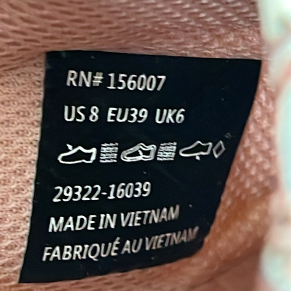 Vera Bradley VB Cloud 2-Mile Slip-On Shoe Sand Paisley Size 8 - Picture 14 of 16